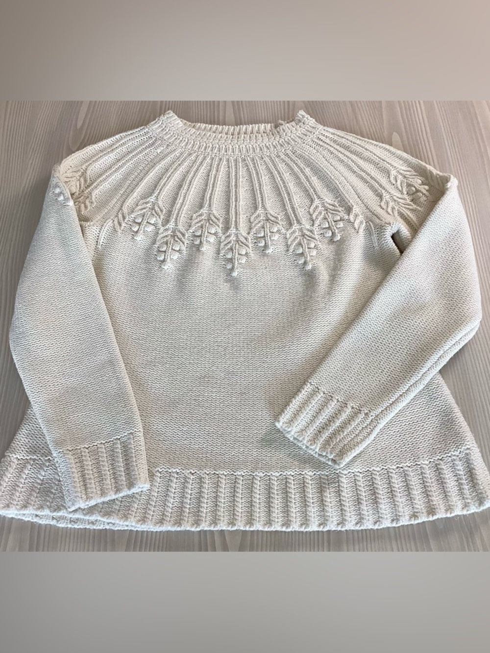 Talbots Branch and Berries Cream Pullover Sweater Raglan Sleeves Small